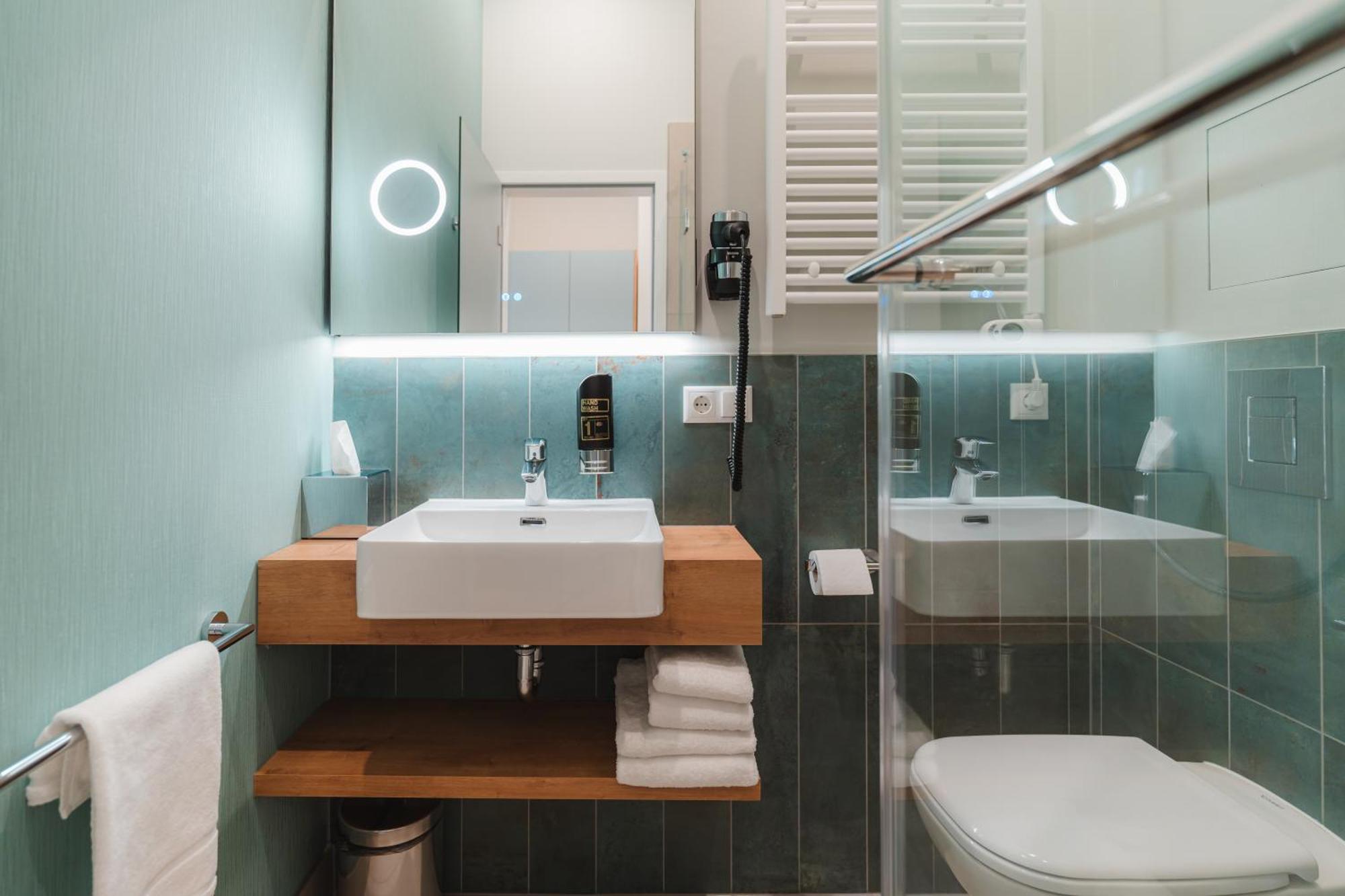 H24 Hotel Apartments Eberswalde Экстерьер фото