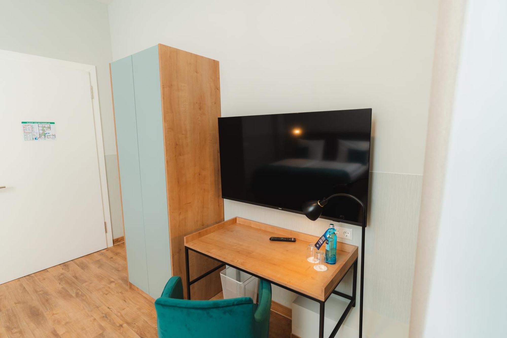 H24 Hotel Apartments Eberswalde Экстерьер фото