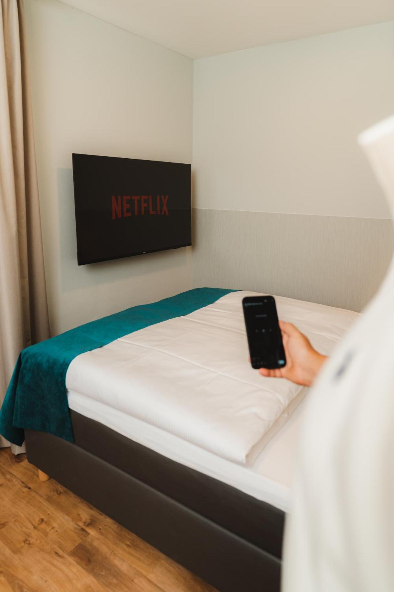 H24 Hotel Apartments Eberswalde Экстерьер фото